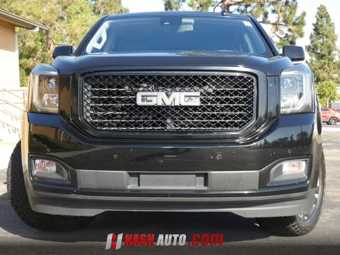 Used 2017 GMC Yukon Denali w/ Open Road Package RWD image 16