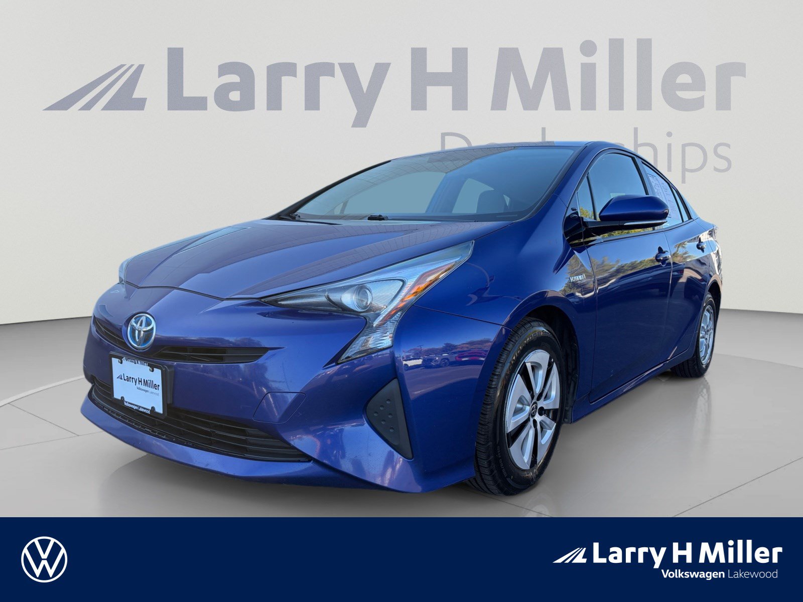 Used 2016 Toyota Prius Three FWD image 1