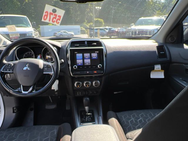 Used 2022 Mitsubishi Outlander Sport LE FWD image 31