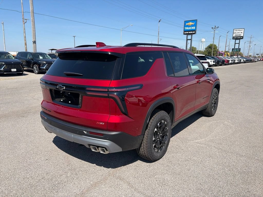 New 2027 Chevrolet Traverse Z71 w/ LPO, Floor Liner Package AWD/4WD image 6