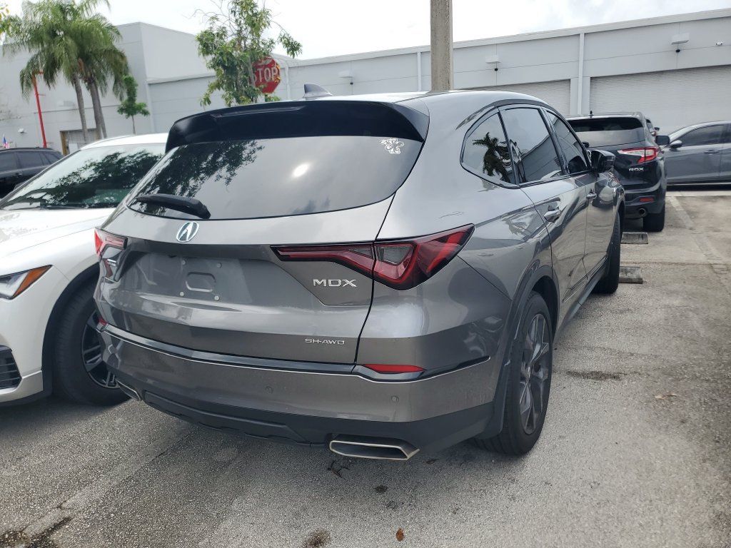 Used 2024 Acura MDX A-Spec AWD/4WD image 7