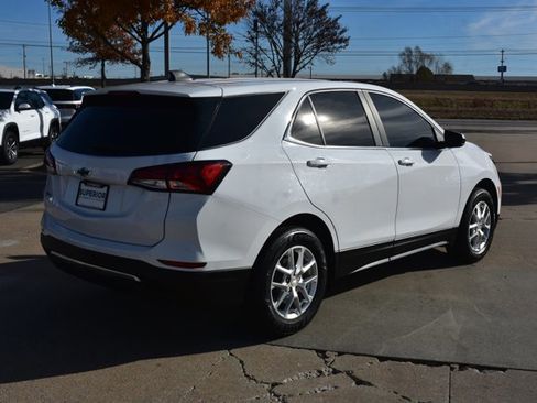 Used 2022 Chevrolet Equinox LT image 5