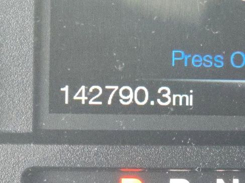Used 2019 Ford F150 XL w/ Equipment Group 101A Mid AWD/4WD image 2