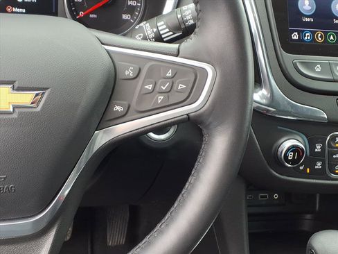 Used 2022 Chevrolet Equinox LT image 19