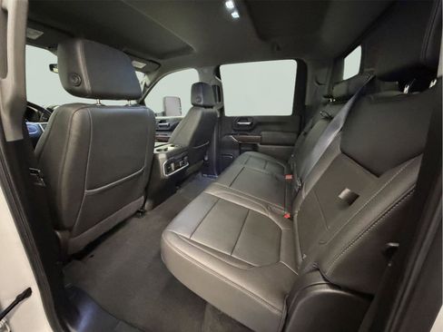 Certified 2022 GMC Sierra 2500 SLT w/ SLT Convenience Package image 73
