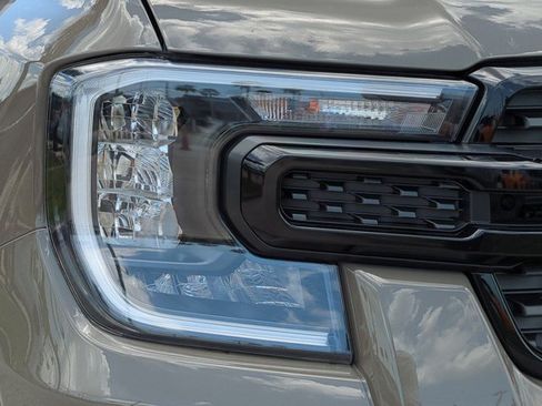 New 2026 Ford Ranger XLT w/ Equipment Group 301A High AWD/4WD image 10