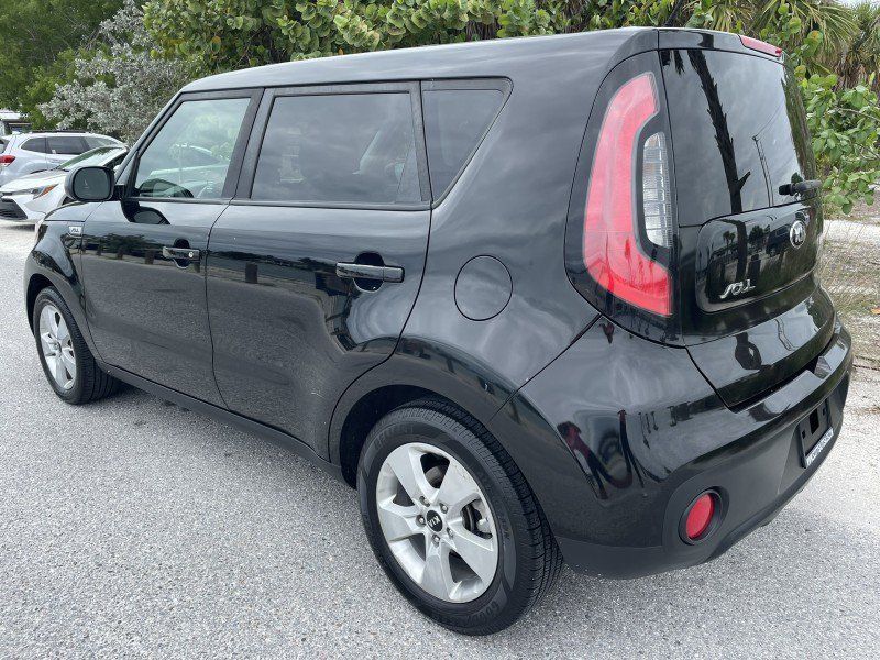 Used 2018 Kia Soul FWD image 5