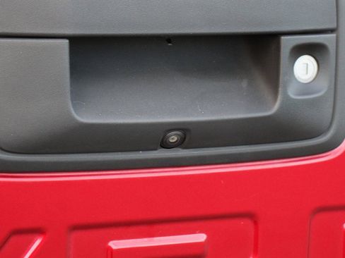 Used 2021 Chevrolet Colorado W/T w/ Custom Special Edition image 39