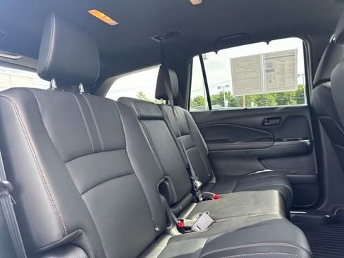 Used 2022 Honda Pilot TrailSport image 20