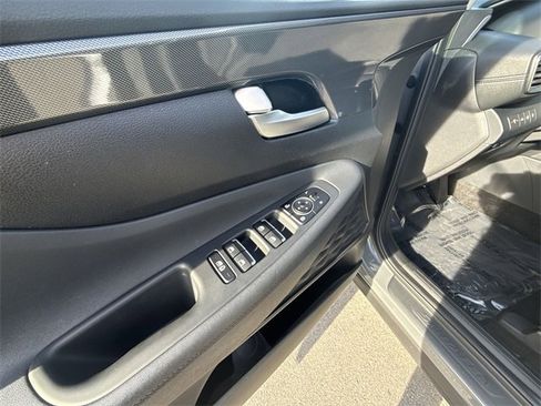 Used 2021 Hyundai Santa Fe SEL w/ Convenience Package image 13