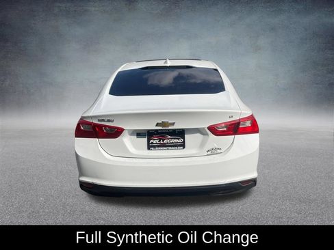 Used 2017 Chevrolet Malibu LT FWD image 5