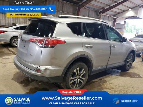 Used 2016 Toyota RAV4 LE FWD image 4