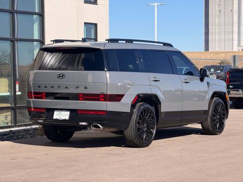 Used 2024 Hyundai Santa Fe Calligraphy image 5