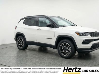 Used 2025 Jeep Compass Trailhawk