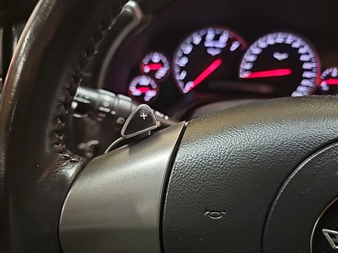 Used 2006 Chevrolet Corvette Convertible RWD image 20