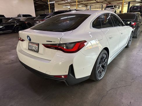 Used 2025 BMW i4 eDrive40 w/ Parking Assistance Package RWD image 4