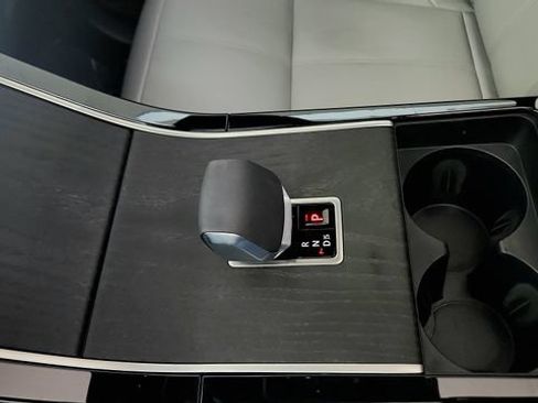 Used 2026 Land Rover Range Rover Velar Dynamic SE AWD/4WD image 69