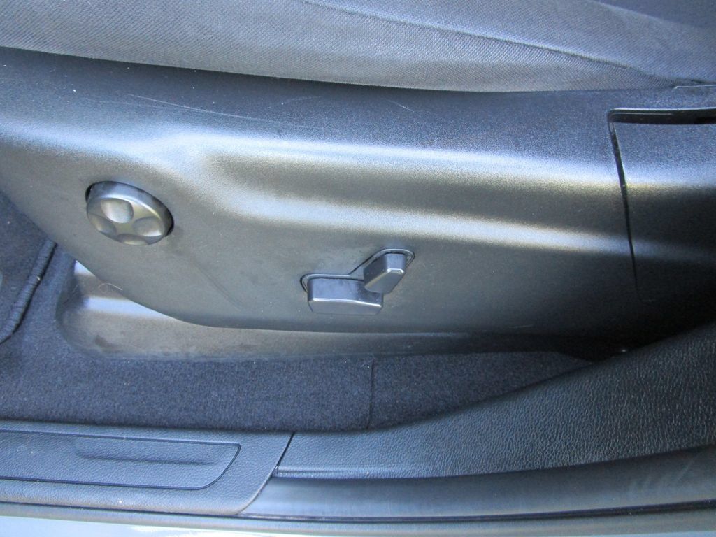 Used 2025 Dodge Durango GT AWD/4WD image 23