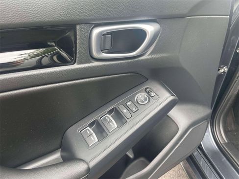 Certified 2025 Honda Civic Sport image 16