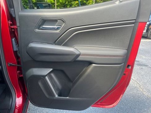 Used 2023 Chevrolet Colorado Z71 w/ Safety Package AWD/4WD image 19