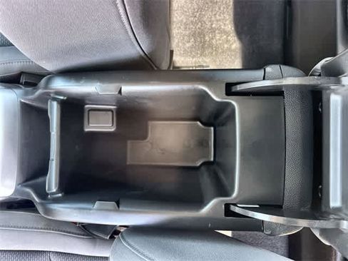 Used 2020 Chevrolet Colorado LT w/ Safety Package image 27