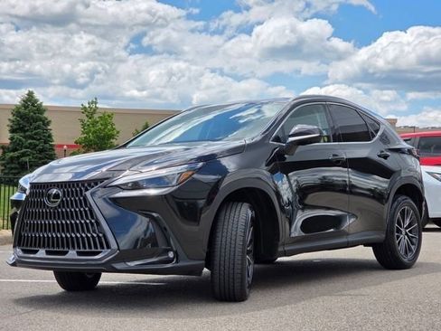 Used 2025 Lexus NX 350 AWD w/ Accessory Package (2T) image 22