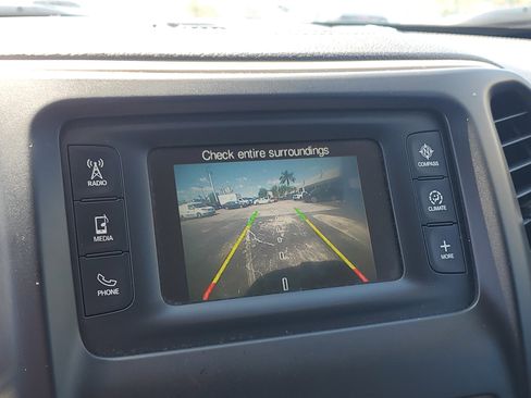 Used 2015 Jeep Cherokee Latitude image 21