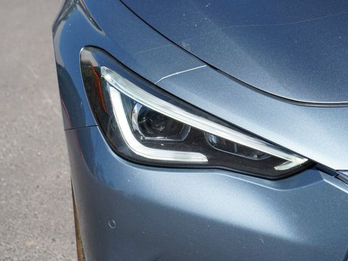 Used 2017 INFINITI Q60 3.0t w/ Premium Plus Package 3.0T AWD/4WD image 2