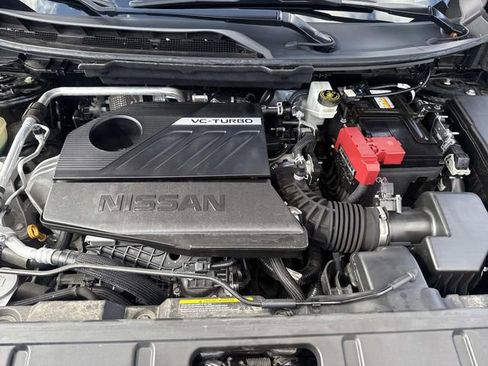 Used 2023 Nissan Rogue SV image 13