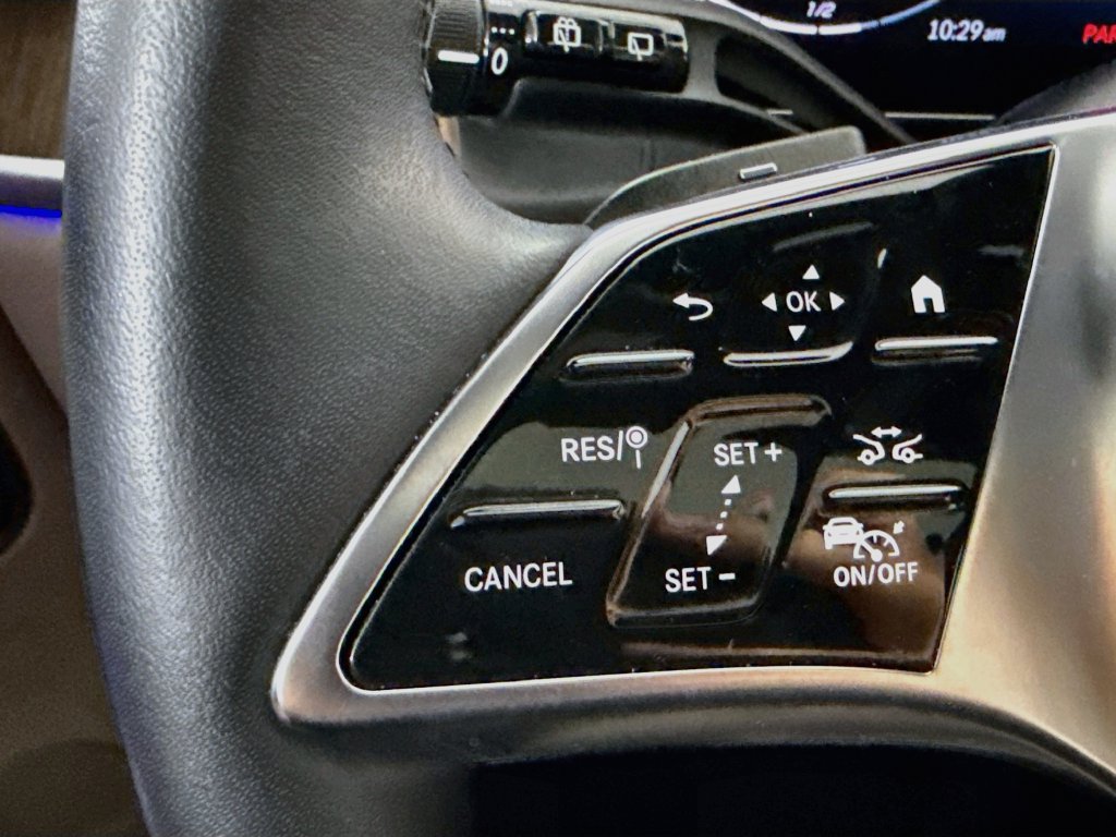 Certified 2026 Mercedes-Benz GLC 300 image 11