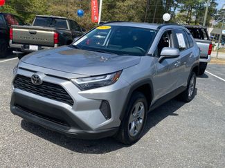 Used 2024 Toyota RAV4 XLE video 2