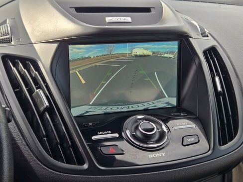 Used 2017 Ford Escape Titanium w/ Equipment Group 301A image 27