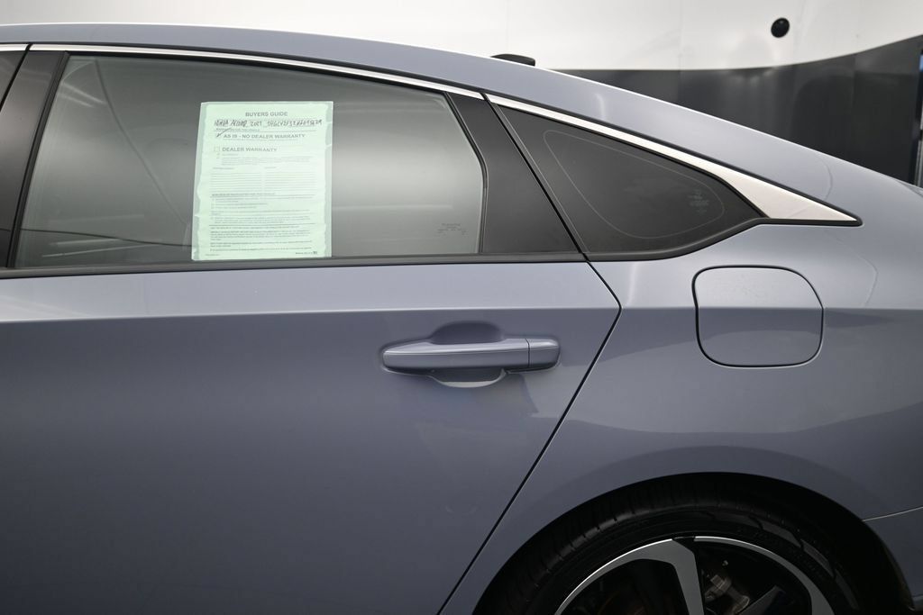 Used 2022 Honda Accord Sport image 12