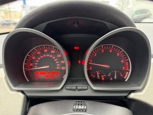 Used 2004 BMW Z4 2.5i image 15