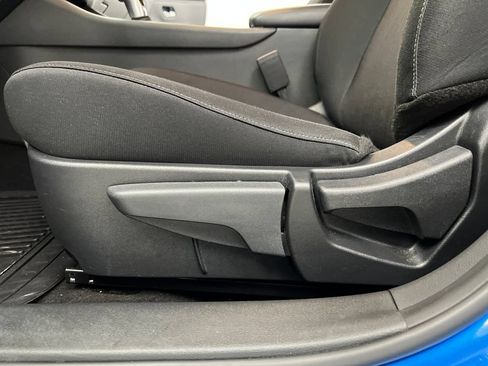 Used 2025 Nissan Sentra SV FWD image 13