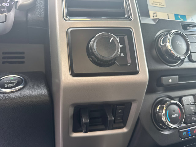 Certified 2018 Ford F350 Lariat w/ Lariat Ultimate Package AWD/4WD image 24