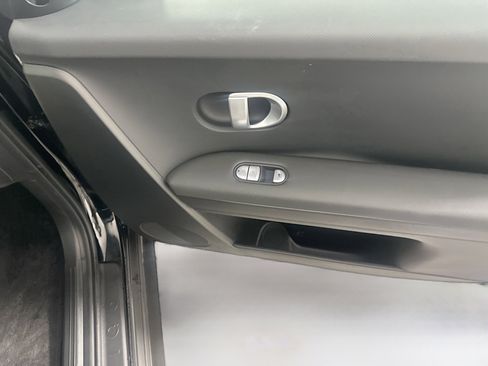 Used 2024 Hyundai Ioniq 5 SEL image 32