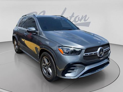 Used 2025 Mercedes-Benz GLE 350 4MATIC w/ AMG Line Exterior image 2