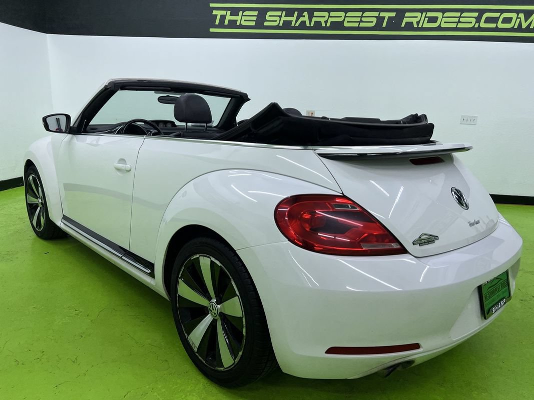 Used 2013 Volkswagen Beetle 2.0T FWD image 7
