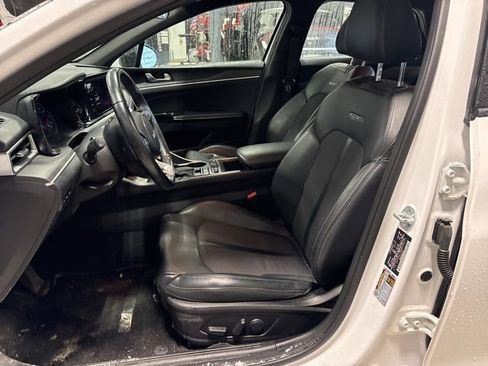 Certified 2022 Kia K5 GT-Line image 10