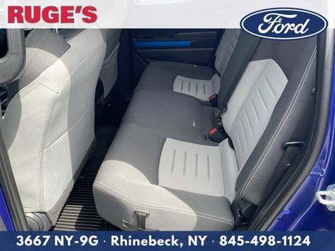 Used 2024 Toyota Tacoma TRD Off-Road image 15