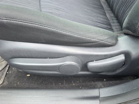 Used 2019 Nissan Sentra SV image 12