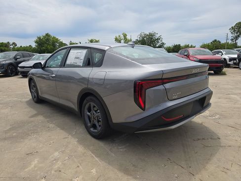 New 2026 Kia K4 FWD image 6