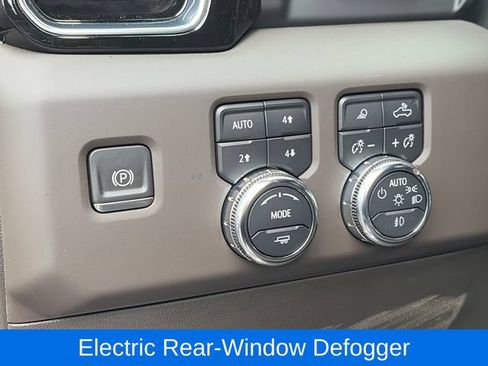 Used 2023 GMC Sierra 1500 Denali w/ Technology Package AWD/4WD image 20
