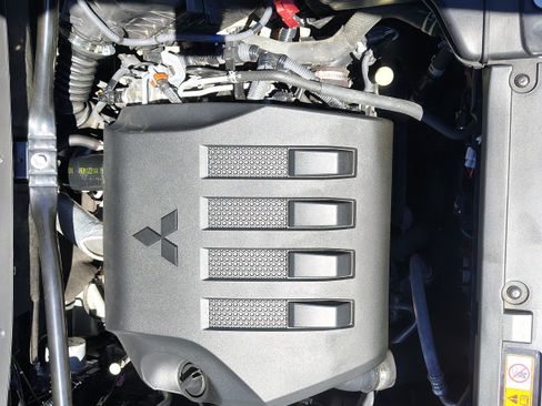 Used 2023 Mitsubishi Eclipse Cross SE AWD/4WD image 13