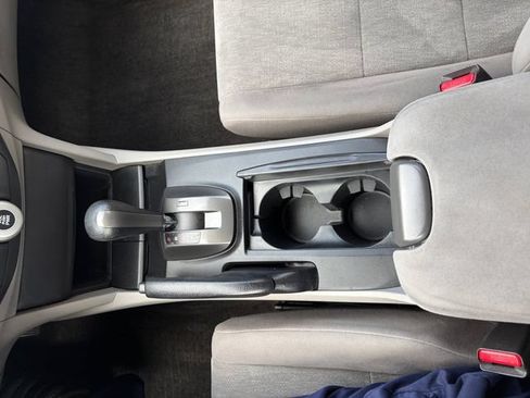 Used 2010 Honda Accord LX image 31