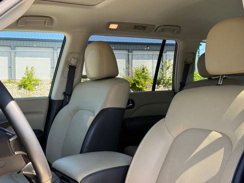Certified 2023 INFINITI QX80 Premium Select w/ Cargo Package AWD/4WD image 44