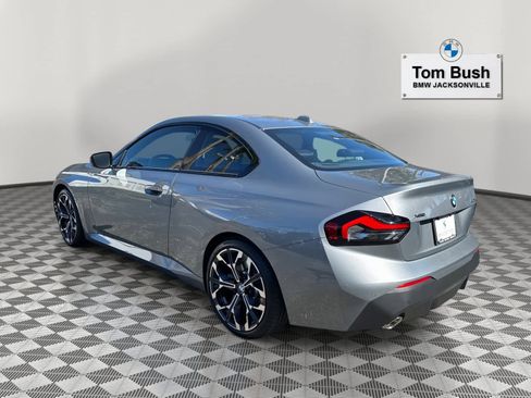 Certified 2025 BMW 230i xDrive Coupe w/ Convenience Package image 5