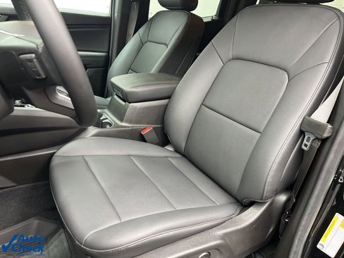 Used 2025 GMC Canyon Elevation w/ Convenience Package image 19