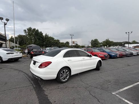 Used 2017 Mercedes-Benz C 300 4MATIC Sedan image 6
